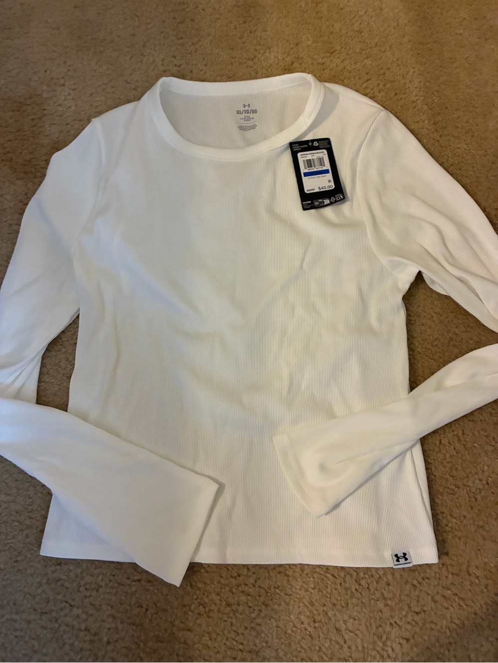 Brand new with tags - Under Armour Women’s White Long Sleeve Ribbed Top